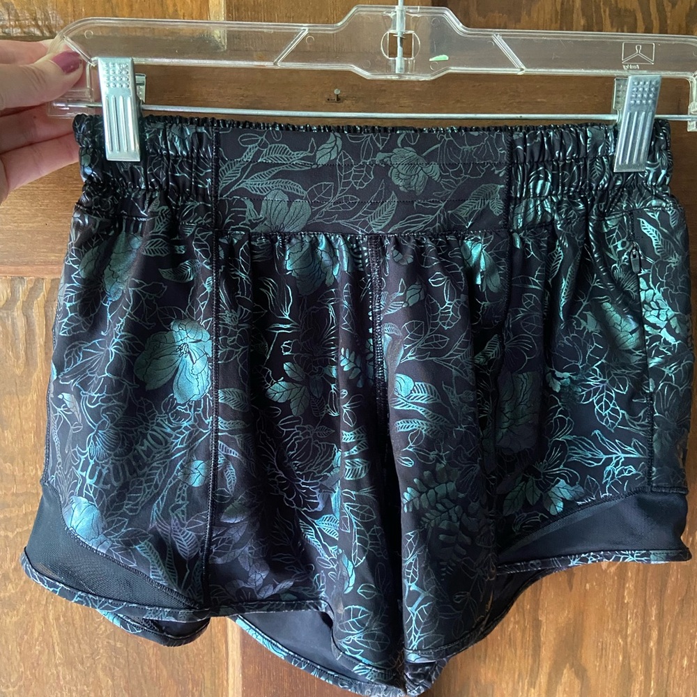 Lululemon Athletica Black and Green Leaf Print Shorts